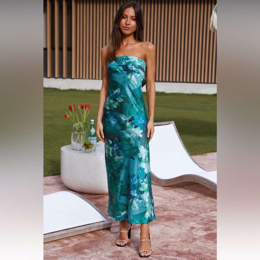 Hello Molly - BEAT PUMPIN MAXI DRESS GREEN